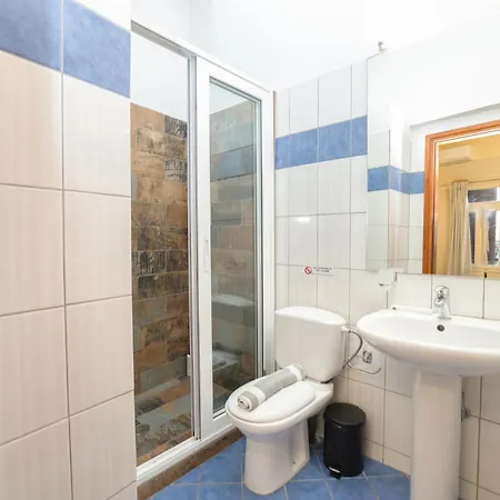 The Botanist Rooms,Theotokopoulou לינה וארוחת בוקר