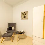 The Botanist Rooms,theotokopoulou Panzió
