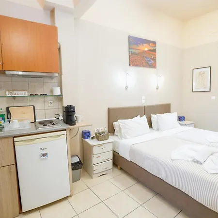 The Botanist Rooms,theotokopoulou Couette-café La Canée