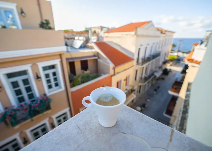 Couette-café The Botanist Rooms,theotokopoulou 3*